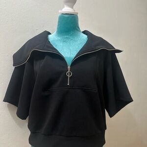 Black Zip-Up Short Sleeve Top CROP TOP